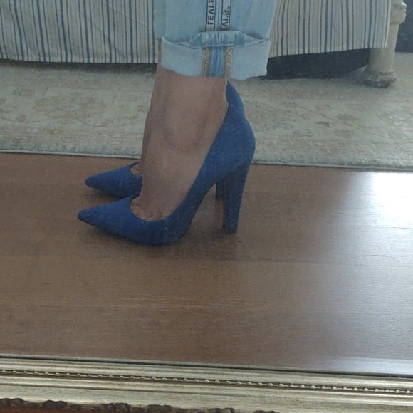 Giuseppe Zanotti pointy toe pumps - Picture 4 of 4